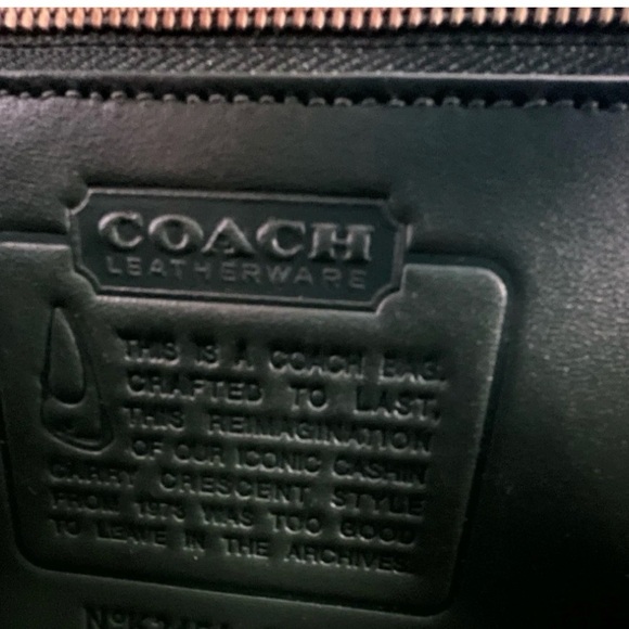 COACH CASHIN CARRY CRESCENT BAG - Picture 9 of 10